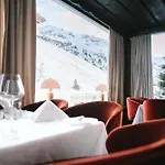 Отель A-rosa Thurnher's Alpenhof 5*