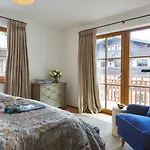 Отель A-rosa Thurnher's Alpenhof 5*