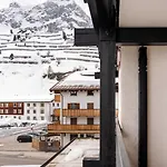 A-rosa Thurnher's Alpenhof 5*