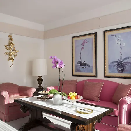 Отель A-rosa Thurnher's Alpenhof 5*