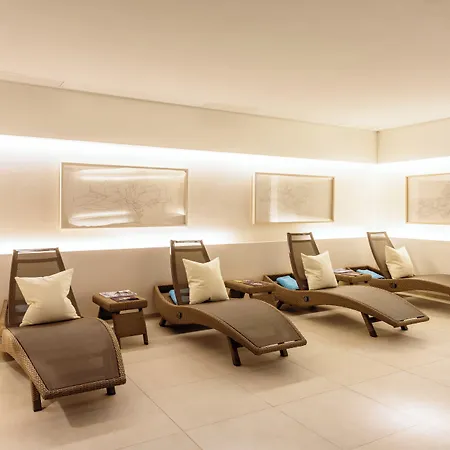 A-rosa Thurnher's Alpenhof Hotel 5*